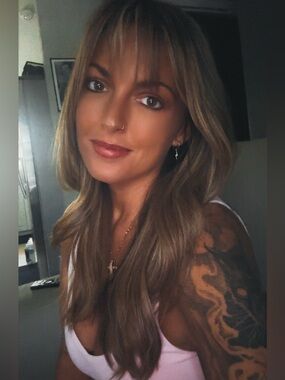 Meet your Posher, Whitney